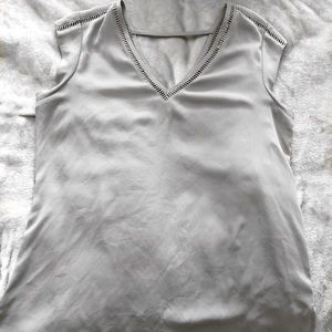Grey short sleeve vneck blouse with detailing